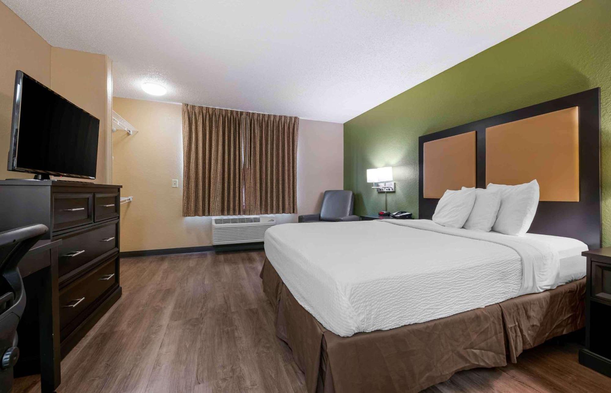Extended Stay America Suites - Hampton - Coliseum Exterior photo